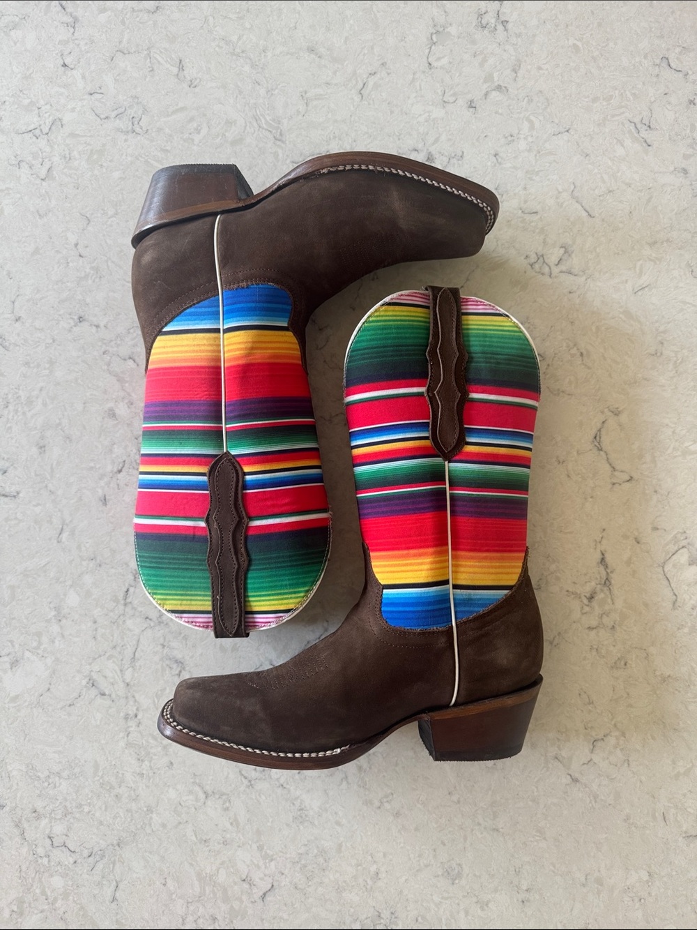 El General Cowboy Boots with Multicolor Serape Shaft Made in Mexico Wms 8- EUC!